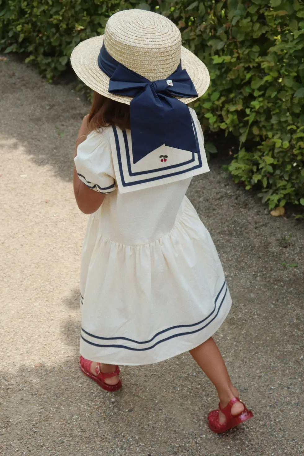 ALLIE MATROSHAT - navy blazer