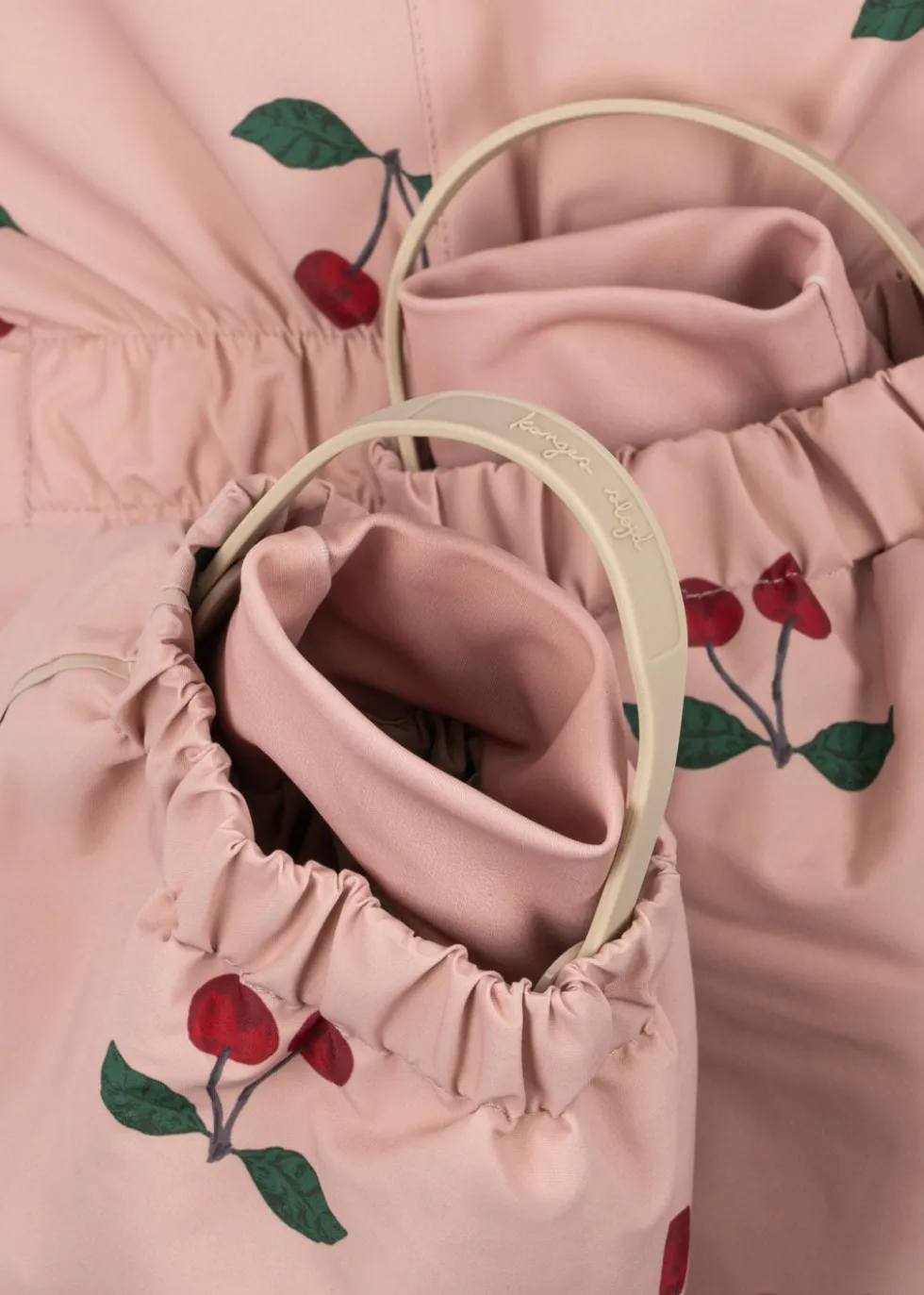 AWARD SNOWSUIT - ma grande cerise blush