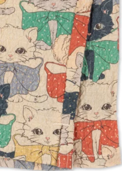 ELIN BUKSER - like cats and dogs