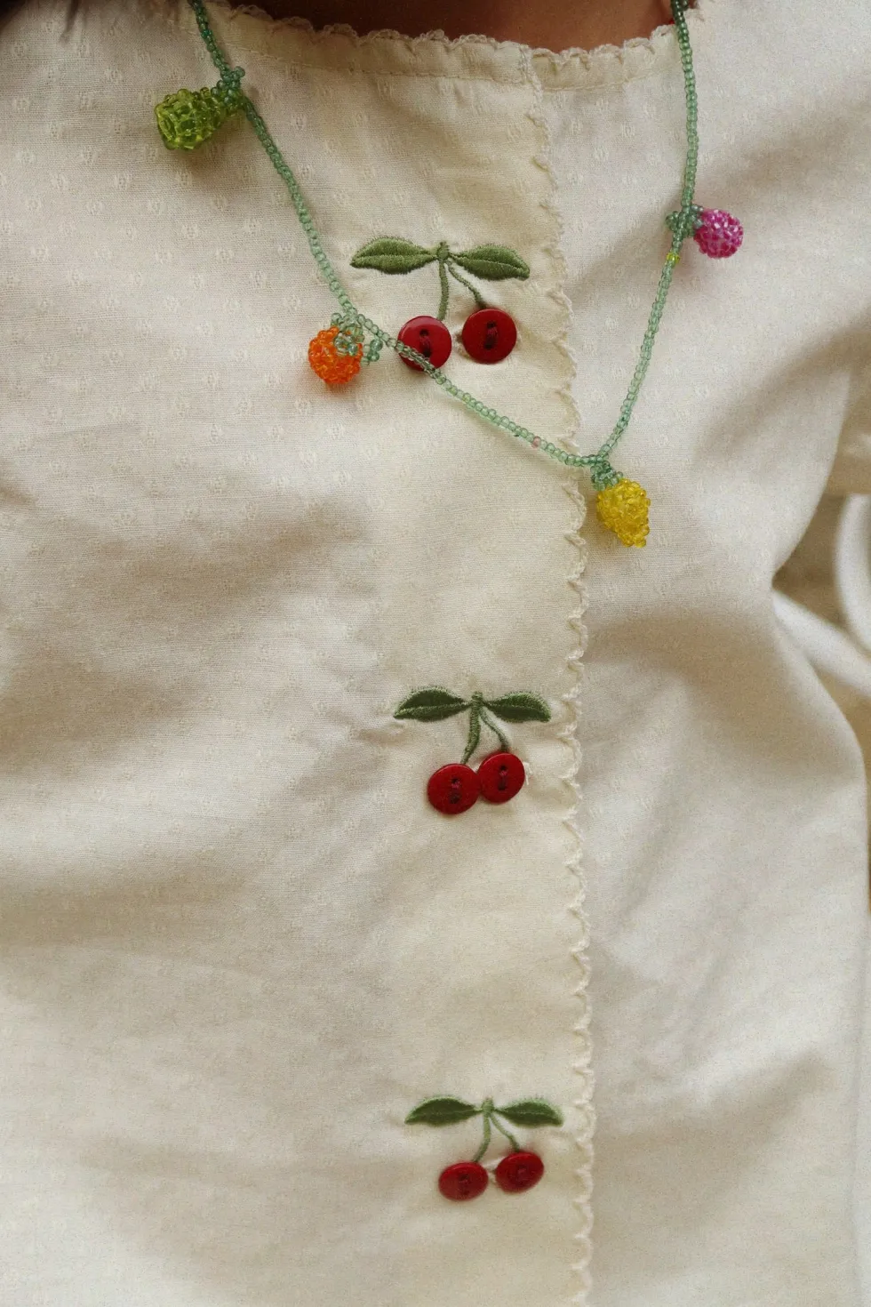Evia Cherry Kjole - cloud cream