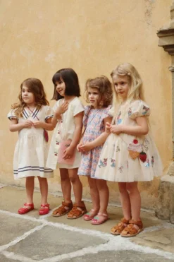 Evia Cherry Kjole - cloud cream