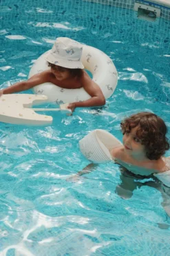 junior badering - rock my boat