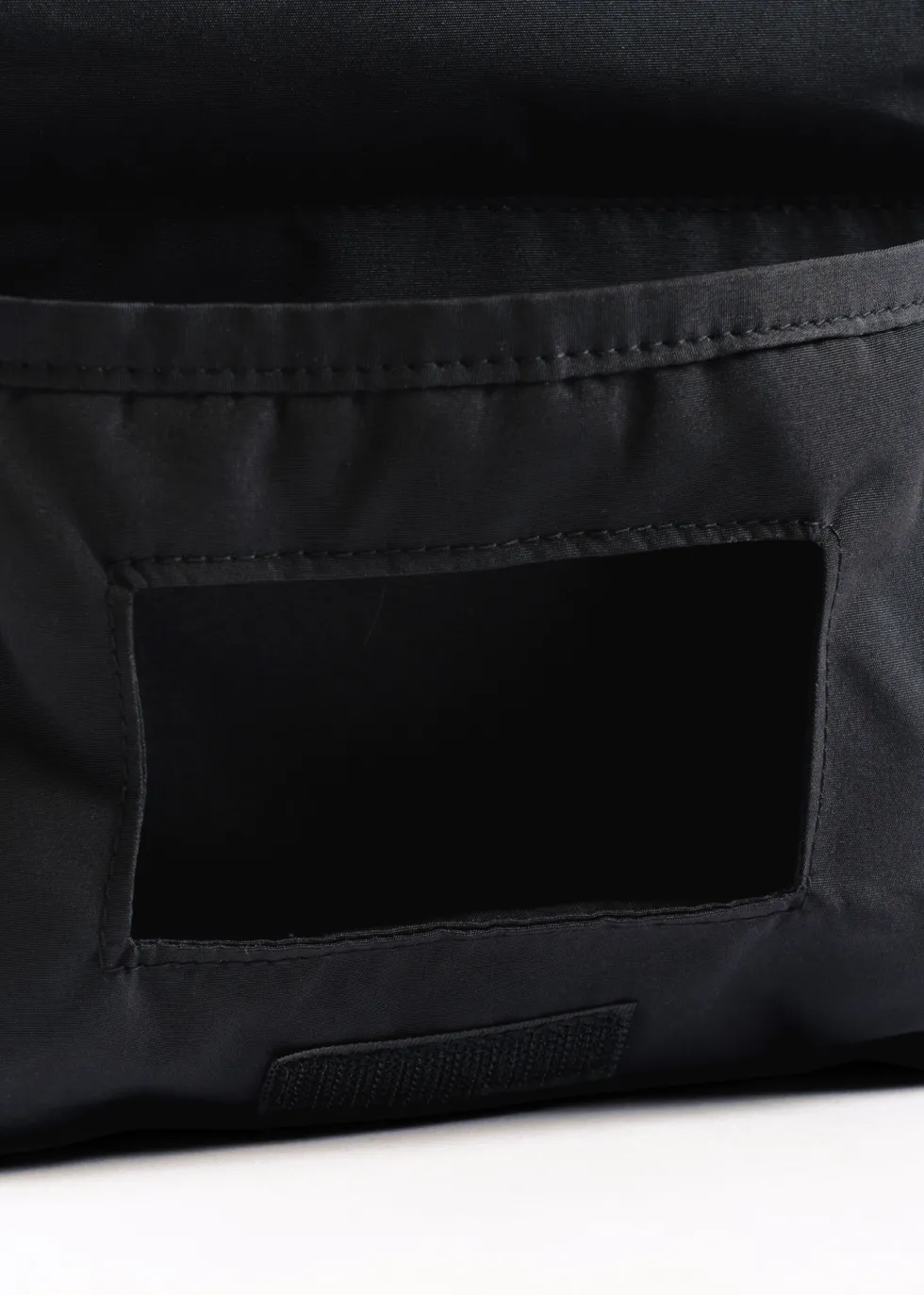 lille pusletaske - black