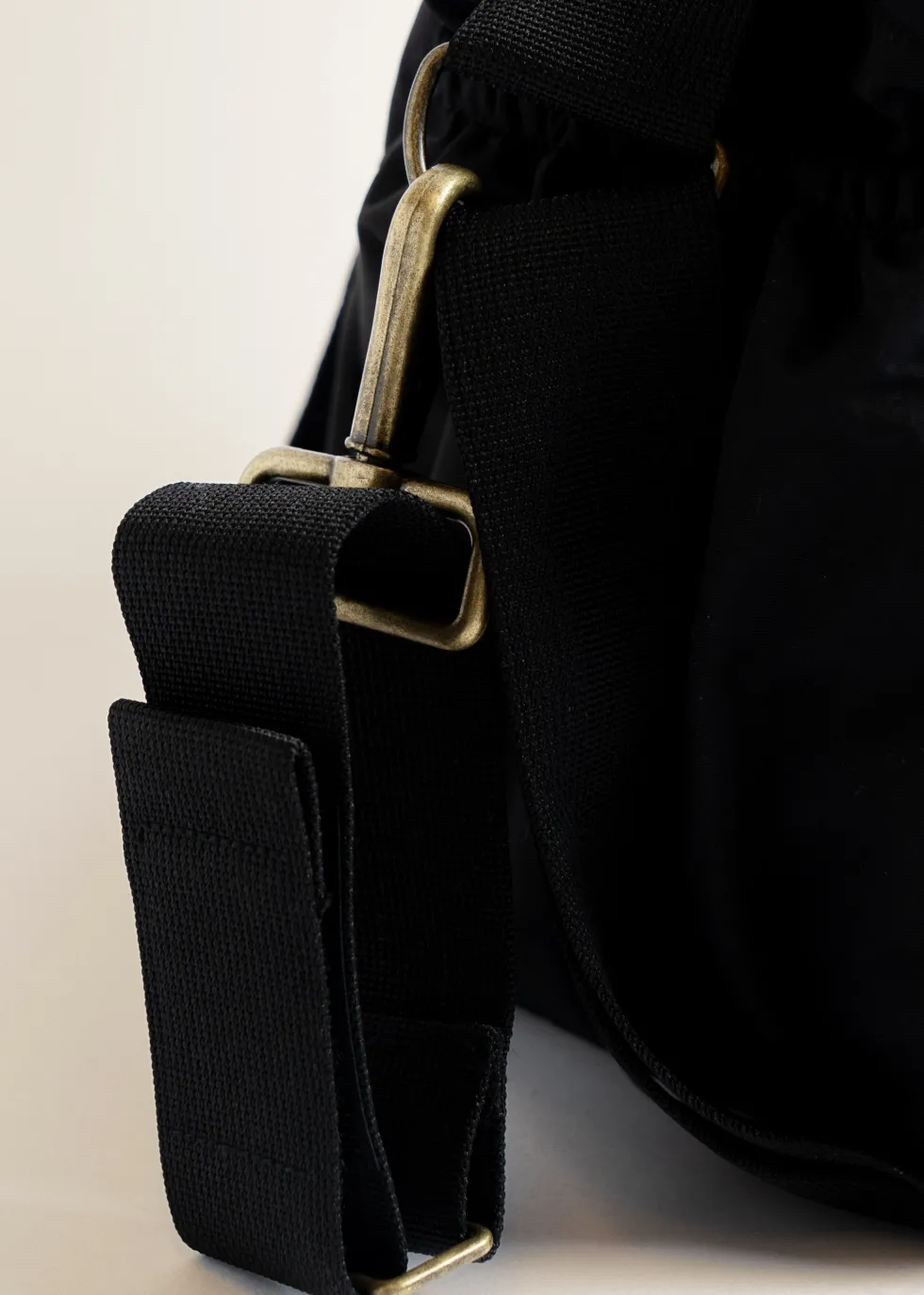 lille pusletaske - black