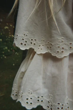 POSEY NEDERDEL - antique white