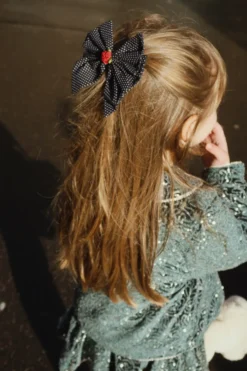 ROSE ROUGE BOW HAIR CLIP - dot nuit
