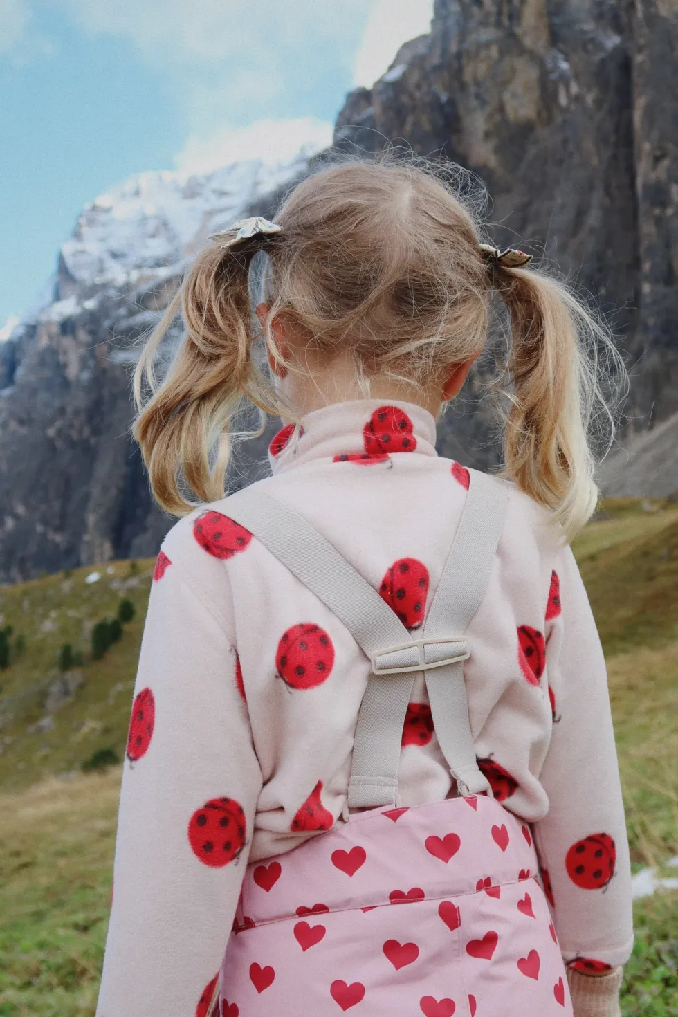 tavi sweatshirt - ladybug