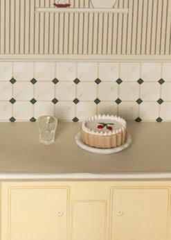 Tiny kitchen - green check