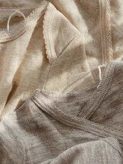 Uma newborn body - hazel