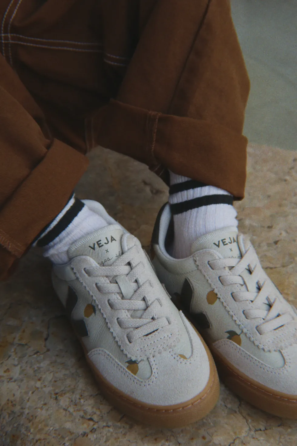 VEJA X KS JUNIOR SNEAKER 28/35 - lemon argile